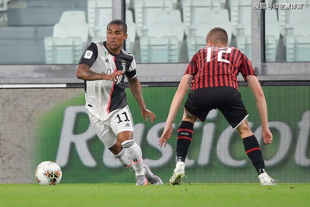  Tottenham争议红牌少打一人仍顽强战平曼联  